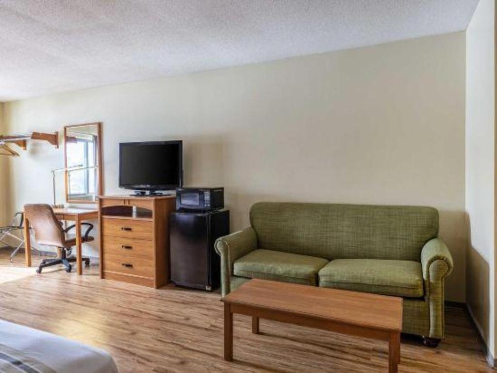 Econo Lodge Ιθάκη Εξωτερικό φωτογραφία